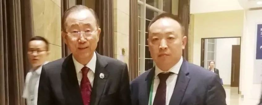 中国大鸡巴操逼网站联合国第八任秘书长潘基文会见赵章栓会长